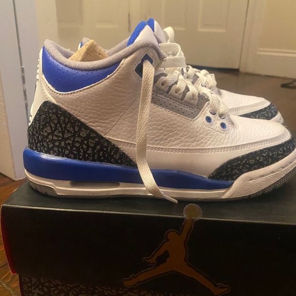 Air Jordan 3s Retro (GS)